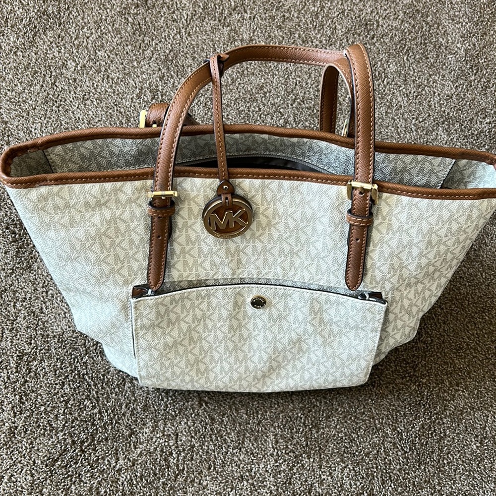 Michael Kors bag